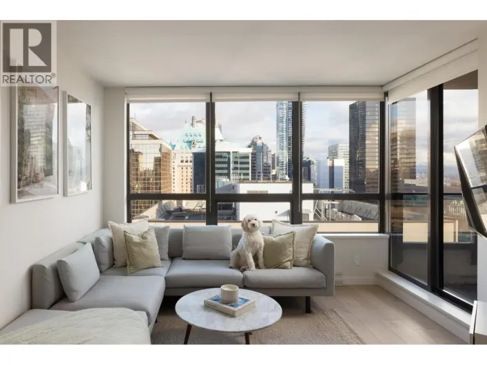 1916 938 SMITHE STREET, Vancouver