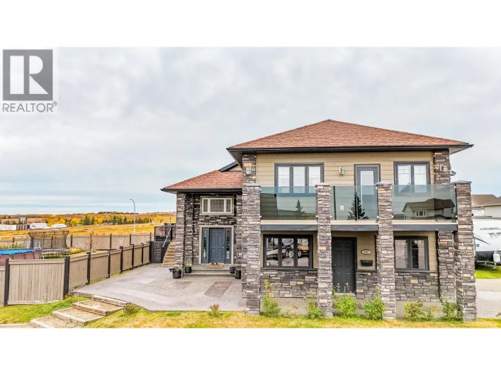 1916/1920 87 Avenue, Dawson Creek