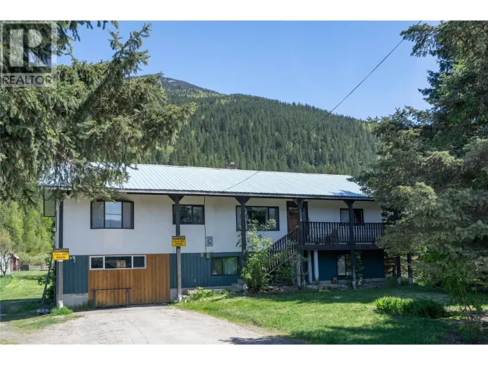 1918 Camozzi Road, Revelstoke