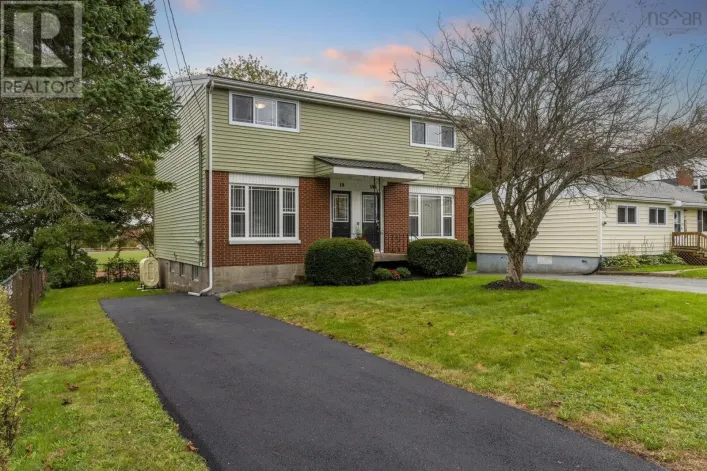 19-19 A Westwood Drive, Dartmouth