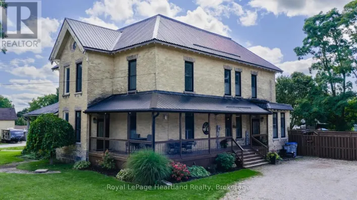 192 ALBERT STREET, Central Huron