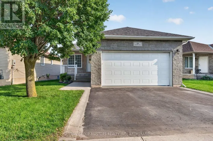 192 KILDARE AVENUE W, Loyalist
