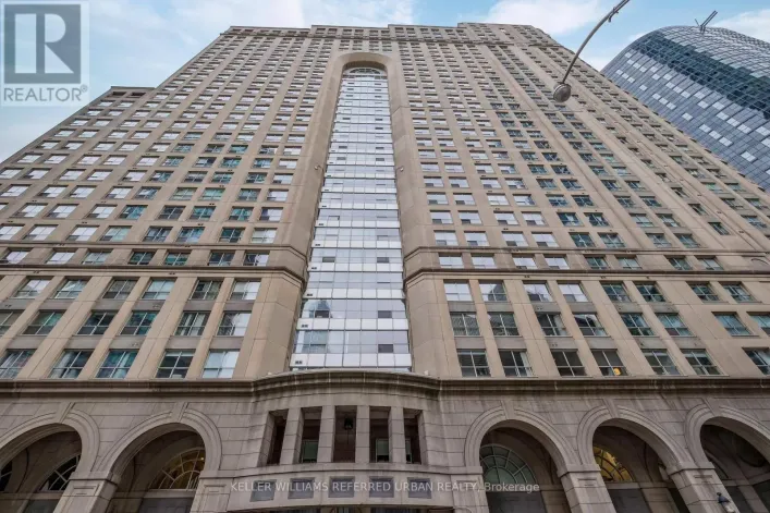 1922 - 25 THE ESPLANADE, Toronto