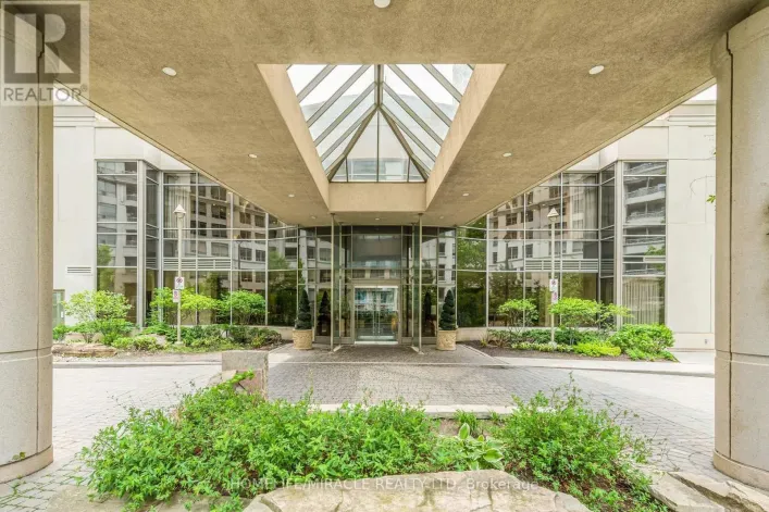 1922 - 3888 DUKE OF YORK BOULEVARD, Mississauga