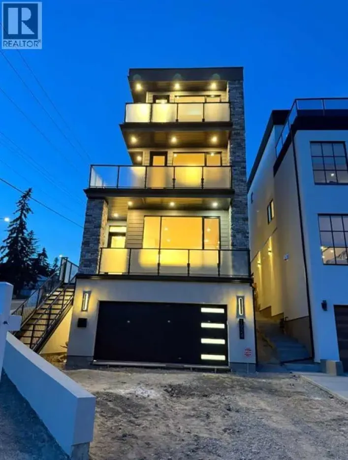 1924 10 Avenue NW, Calgary