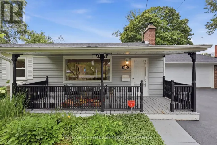 1924 BALSAM AVENUE, Mississauga