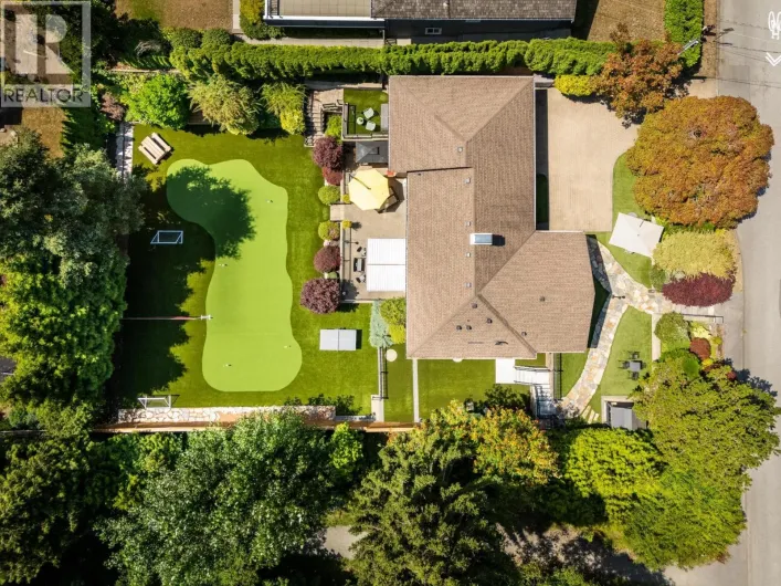 1924 FULTON AVENUE, West Vancouver