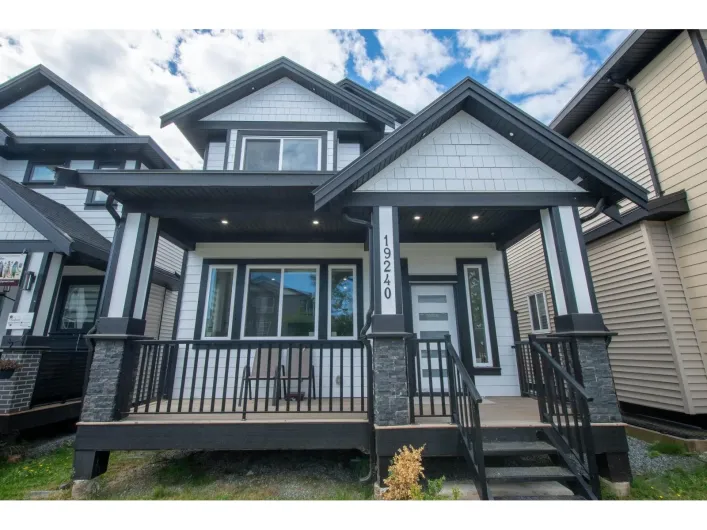 19240 ALOHA DRIVE, Surrey