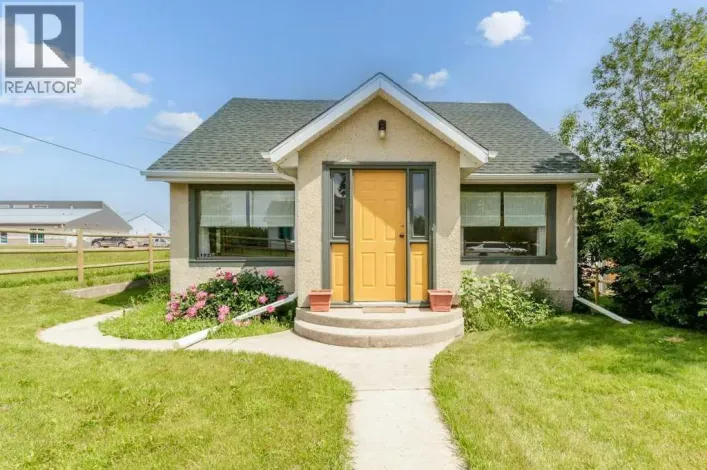1925 23 Avenue, Delburne