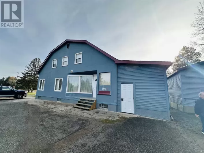 1925 Arthur ST W, Thunder Bay