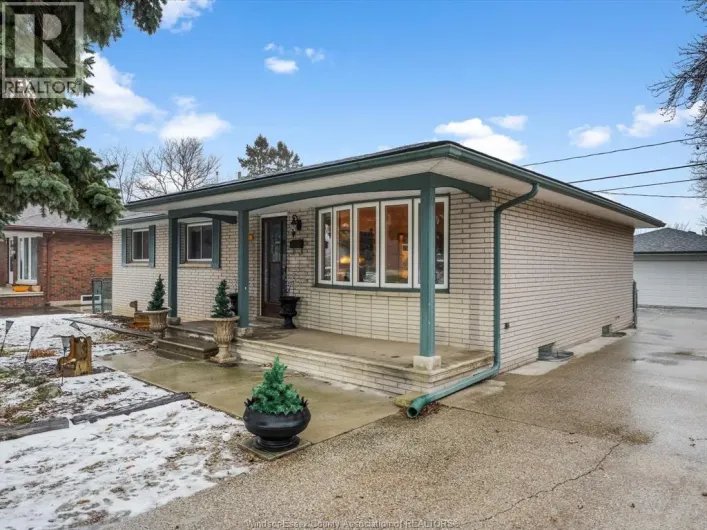 1925 TODD LANE, LaSalle