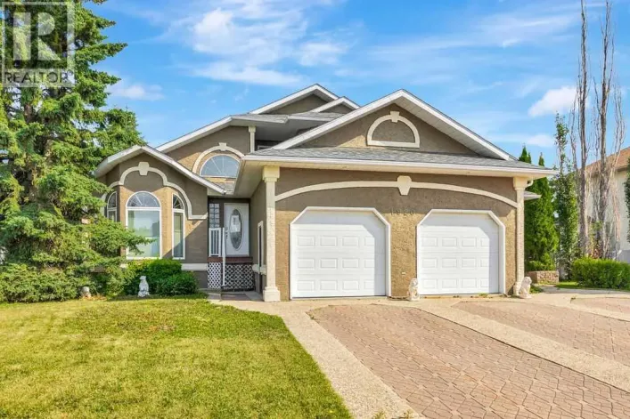 1926 8 Avenue, Wainwright