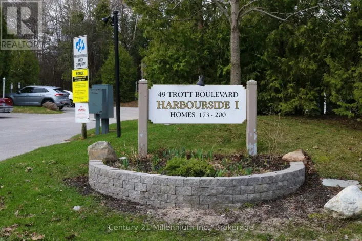 193 - 49 TROTT BOULEVARD, Collingwood