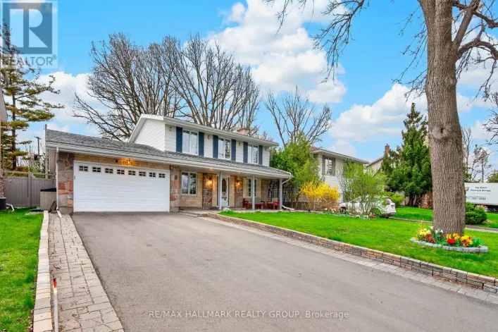 1930 SOUTHAMPTON COURT, Ottawa