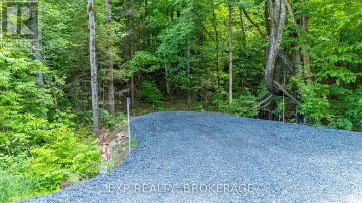 1931 ELM TREE ROAD, Frontenac