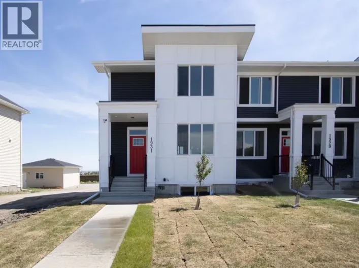1931 McCaskill Drive, Crossfield