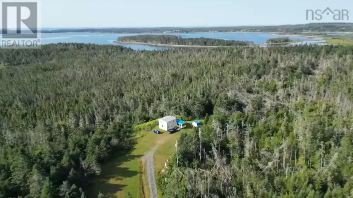 1933 West Ship Harbour Road, Debaies Cove