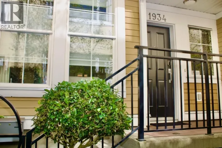 1934 HARO STREET, Vancouver