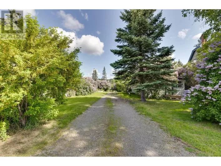 1934 ROSS CRESCENT, Prince George