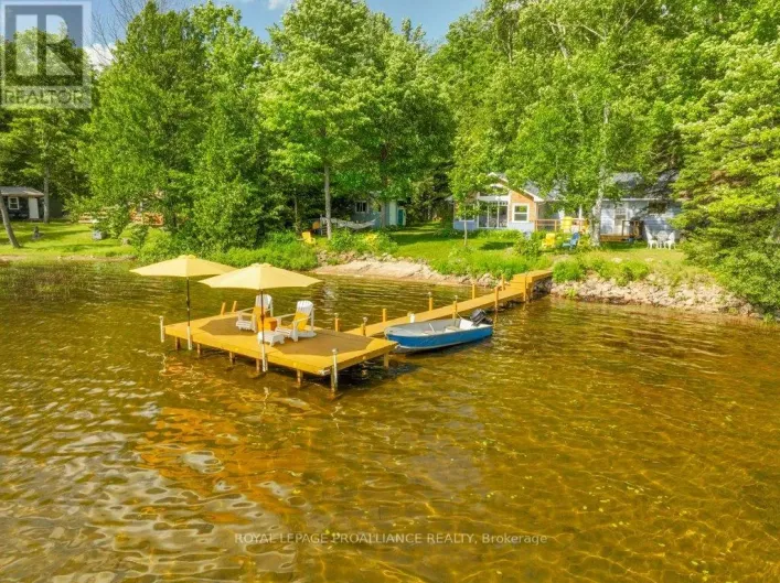 House for sale: 1937A EAST BAY ROAD, Frontenac