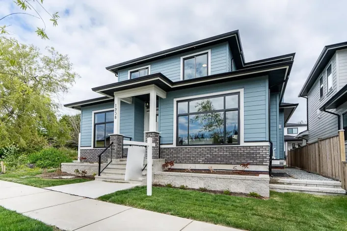 1938 167A STREET, Surrey