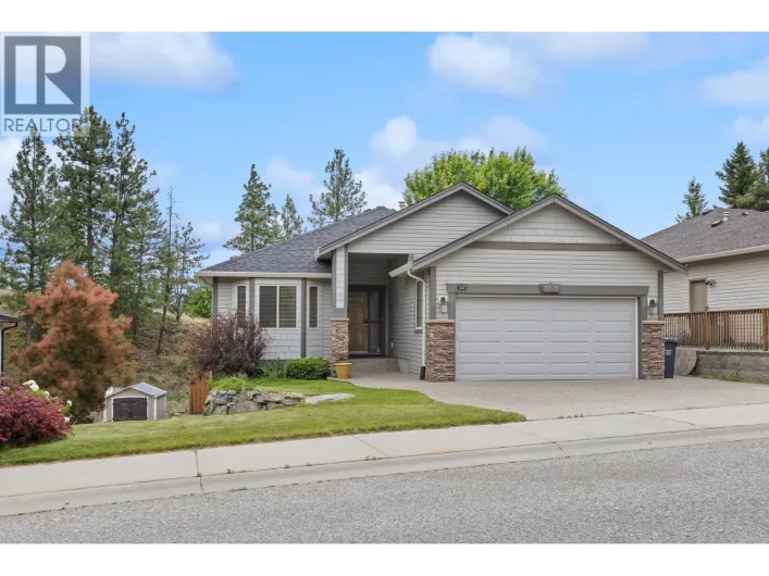 1939 Rosealee Lane, West Kelowna