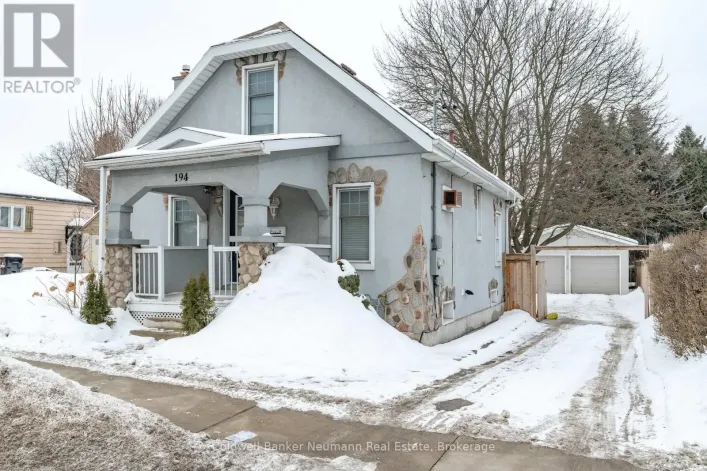 194 DUNDAS STREET N, Cambridge