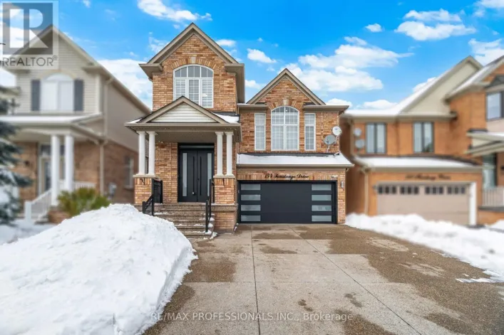 194 FANDANGO DRIVE, Brampton