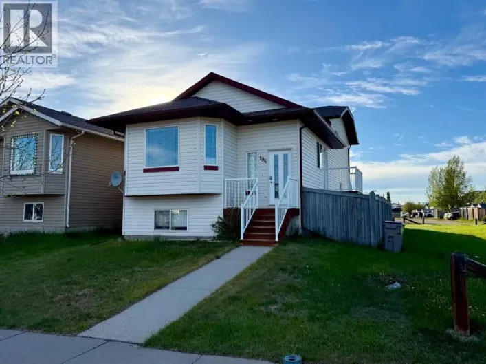 194 Pinnacle Drive, Grande Prairie