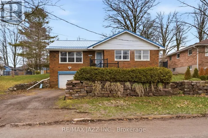 194 ST LAWRENCE STREET W, Madoc
