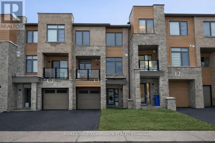 194 VANTAGE LOOP STREET, Newmarket