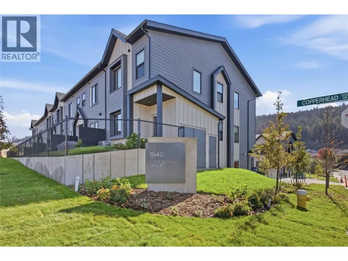 Row / Townhouse for sale: 1940 Lodgepole Drive Unit# 148, Kamloops