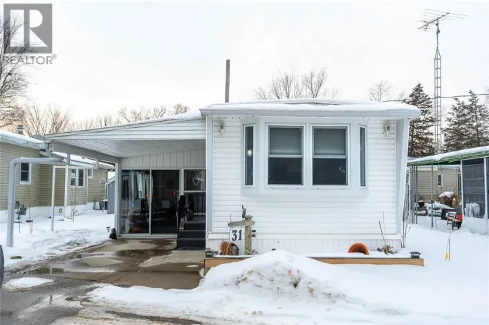 1940 LONDON LINE Unit# 31, Sarnia