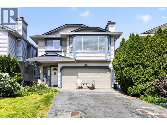 1941 LANGAN AVENUE, Port Coquitlam