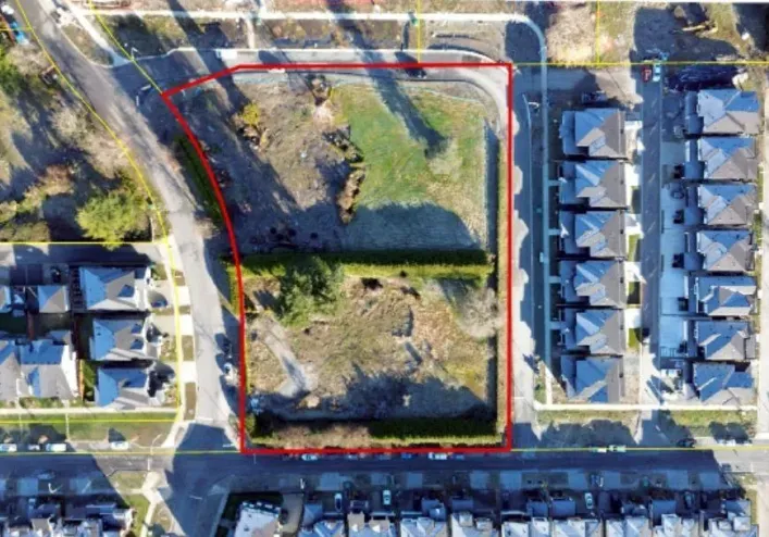 1942 167 STREET, Surrey