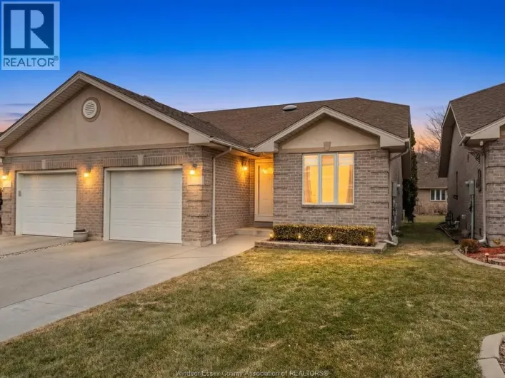 1942 Castleton AVENUE, Windsor