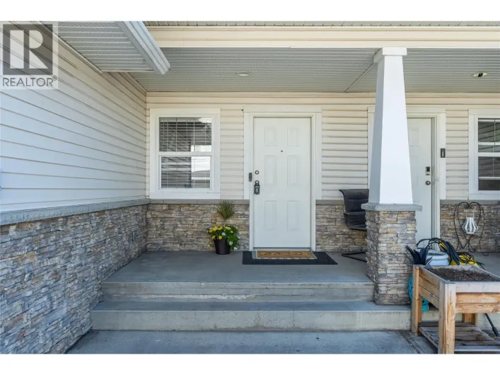 1945 GRASSLANDS Boulevard Unit# 4, Kamloops
