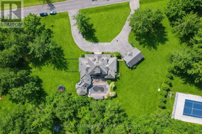 1946 WILKINSON STREET, Innisfil