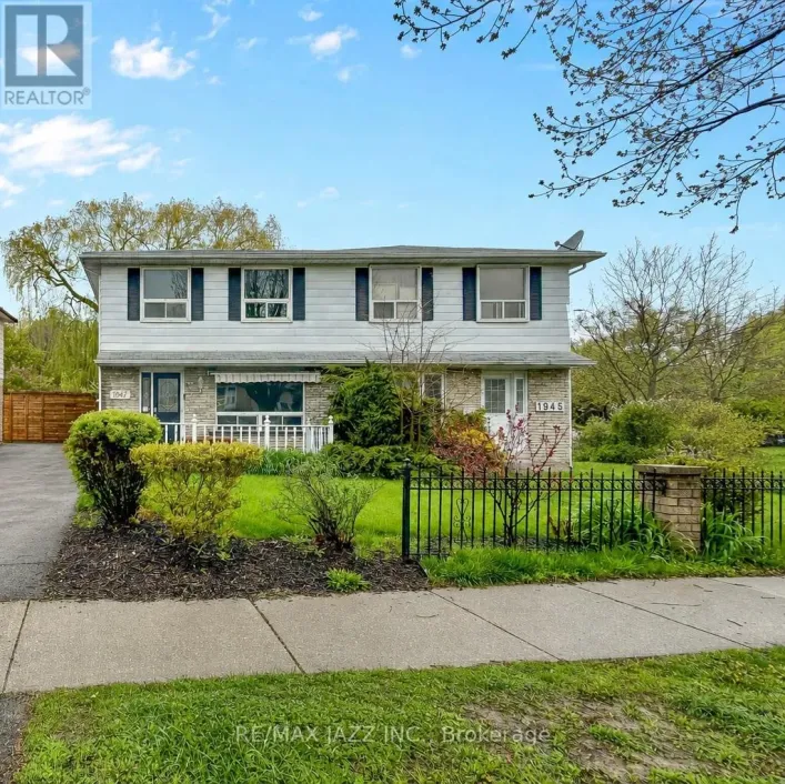 1947 BONNYMEDE DRIVE, Mississauga