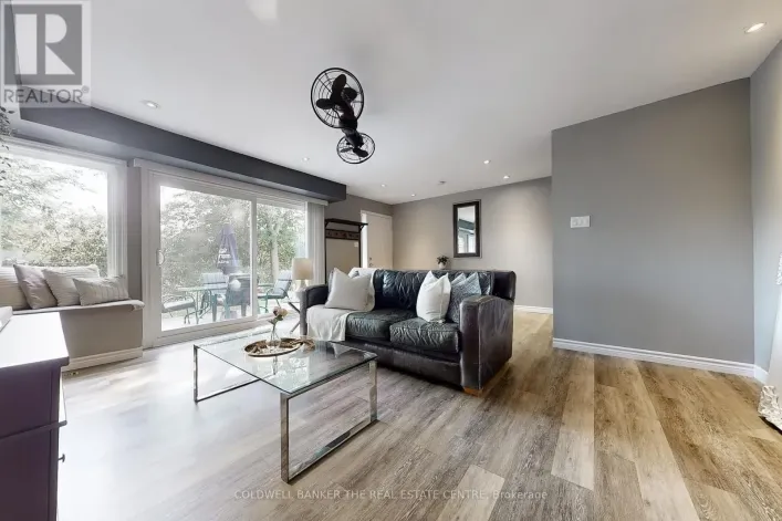 195 - 195 MILESTONE CRESCENT, Aurora