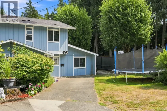 195 Atkins Rd, View Royal