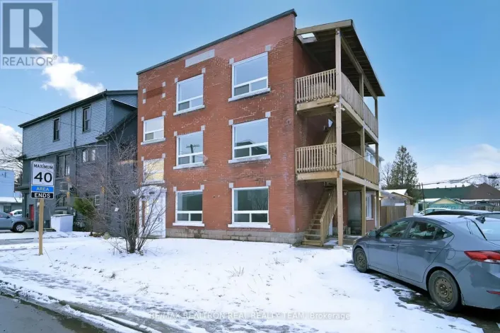 195 BALMORAL AVENUE N, Hamilton