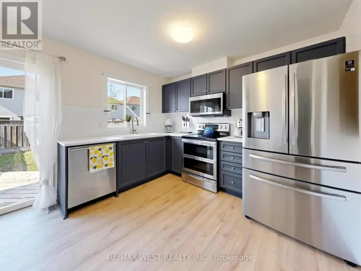 195 BANTING CRESCENT, Essa