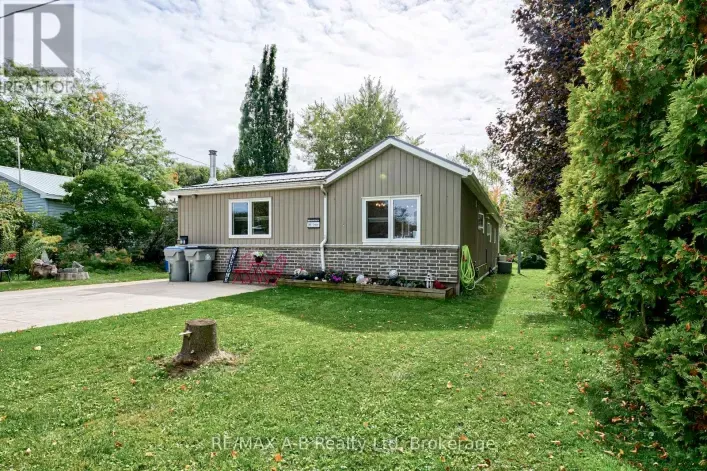 195 CEDAR ROAD, Perth East