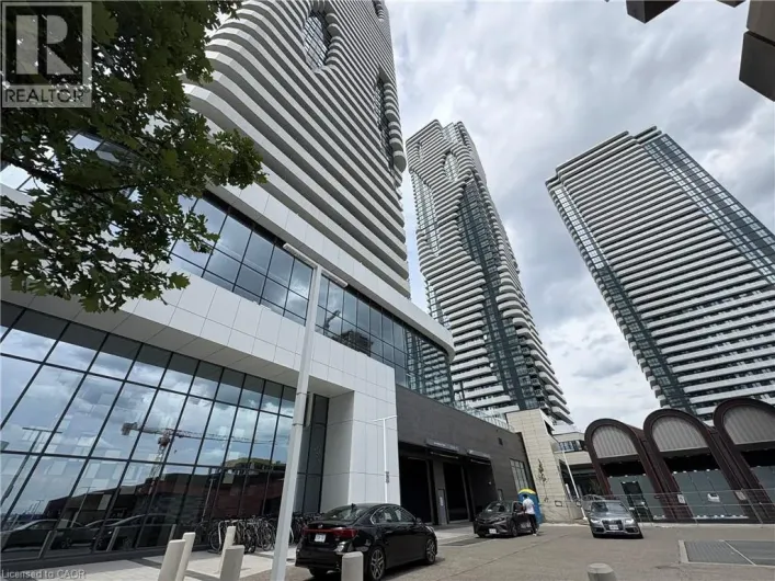 195 COMMERCE Street Unit# 1603, Vaughan