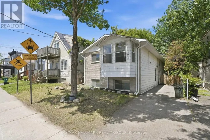 195 DESCHAMPS AVENUE, Ottawa