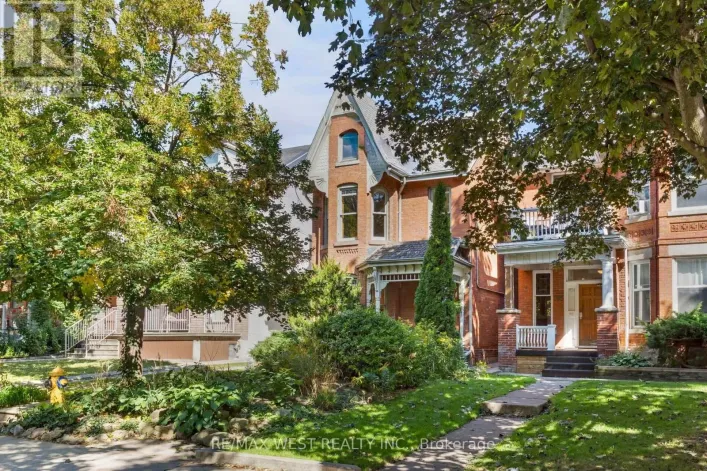 195 DUNN AVENUE, Toronto