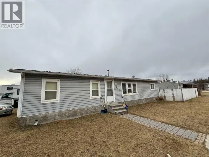 195 Skogg Avenue, Hinton