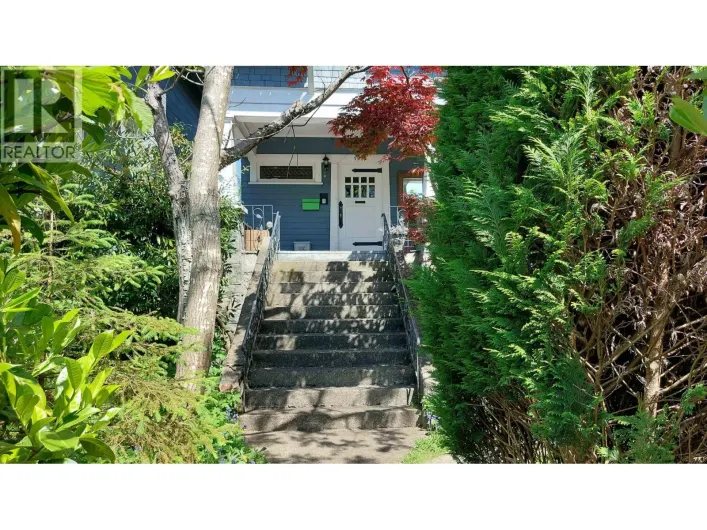 1951 NAPIER STREET, Vancouver