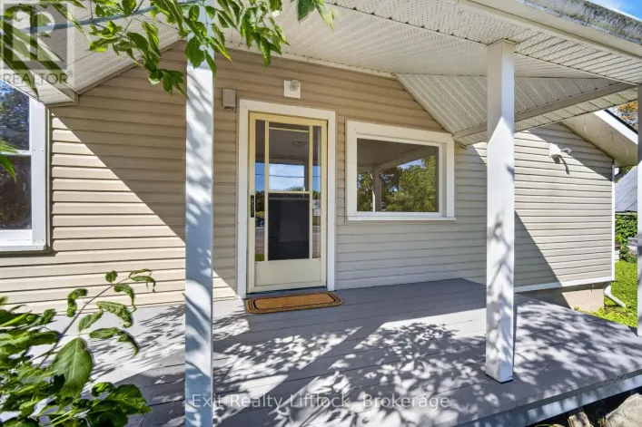1952 COUNTY RD 6 ROAD, Douro-Dummer